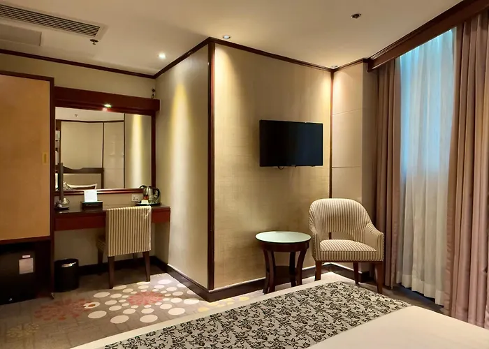 Hotel Masters 2*