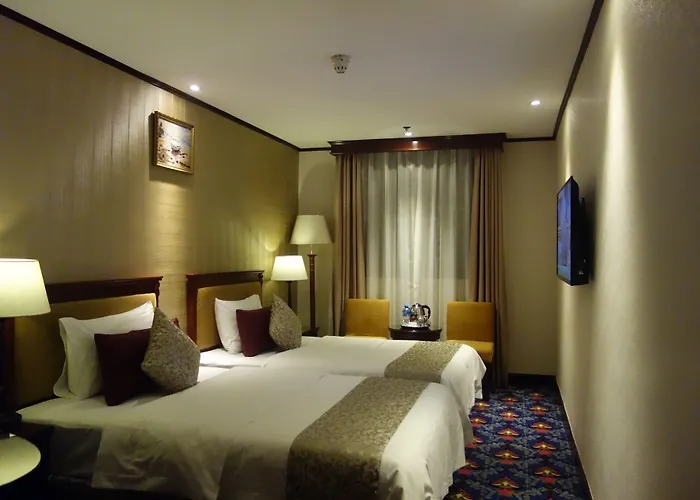Masters Hotel 2*