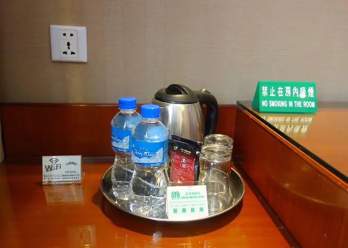 Masters Hotel 2*