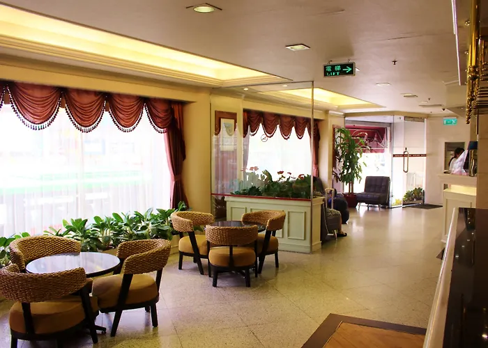 Masters Hotel 2*