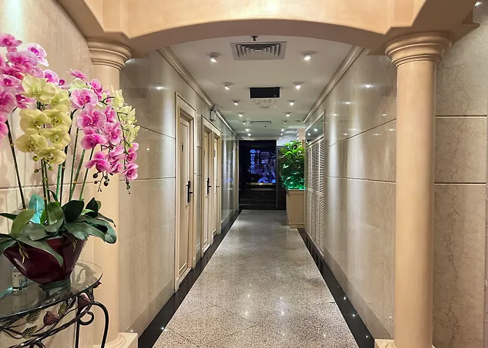 Hotel Masters 2*