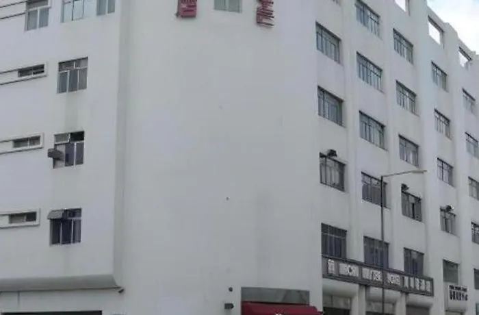 Masters Hotel