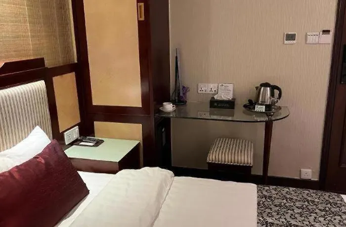 Masters Hotel