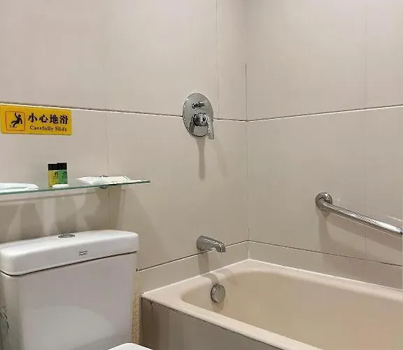 Masters Hotel